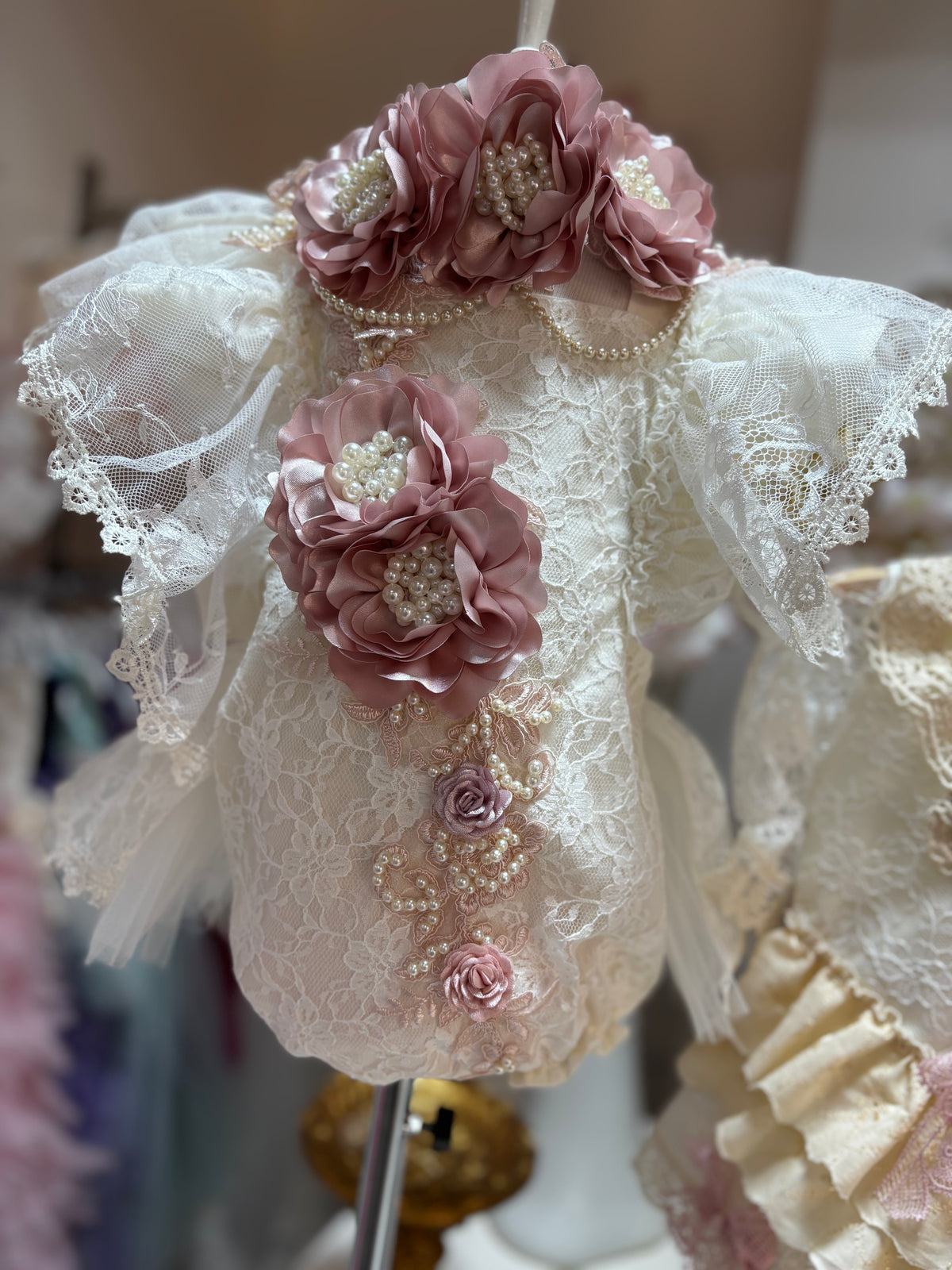 Cream pearl flowers romper and hairband 1 each series 7pcs