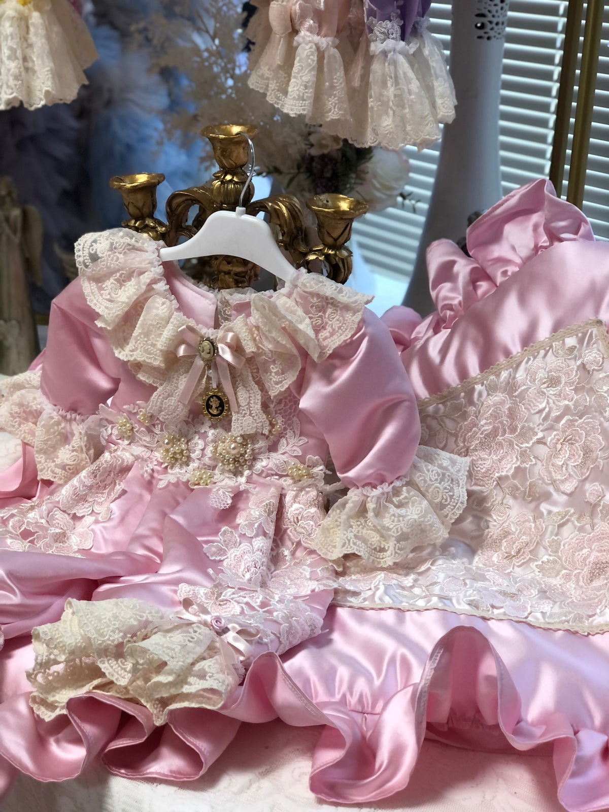 Pink baby jumpsuit blankent and bonnet