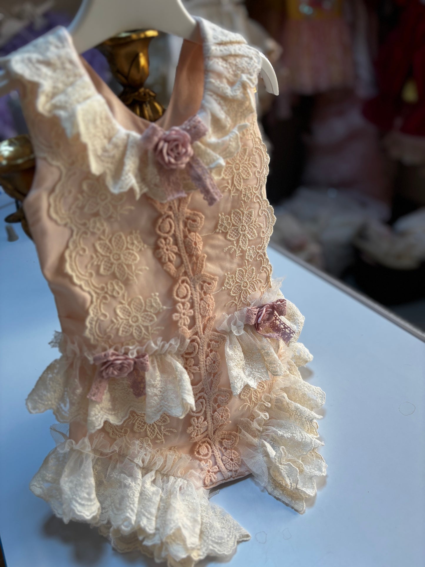 Light pink vintage coton lace fabric romper wholesale 6pcs