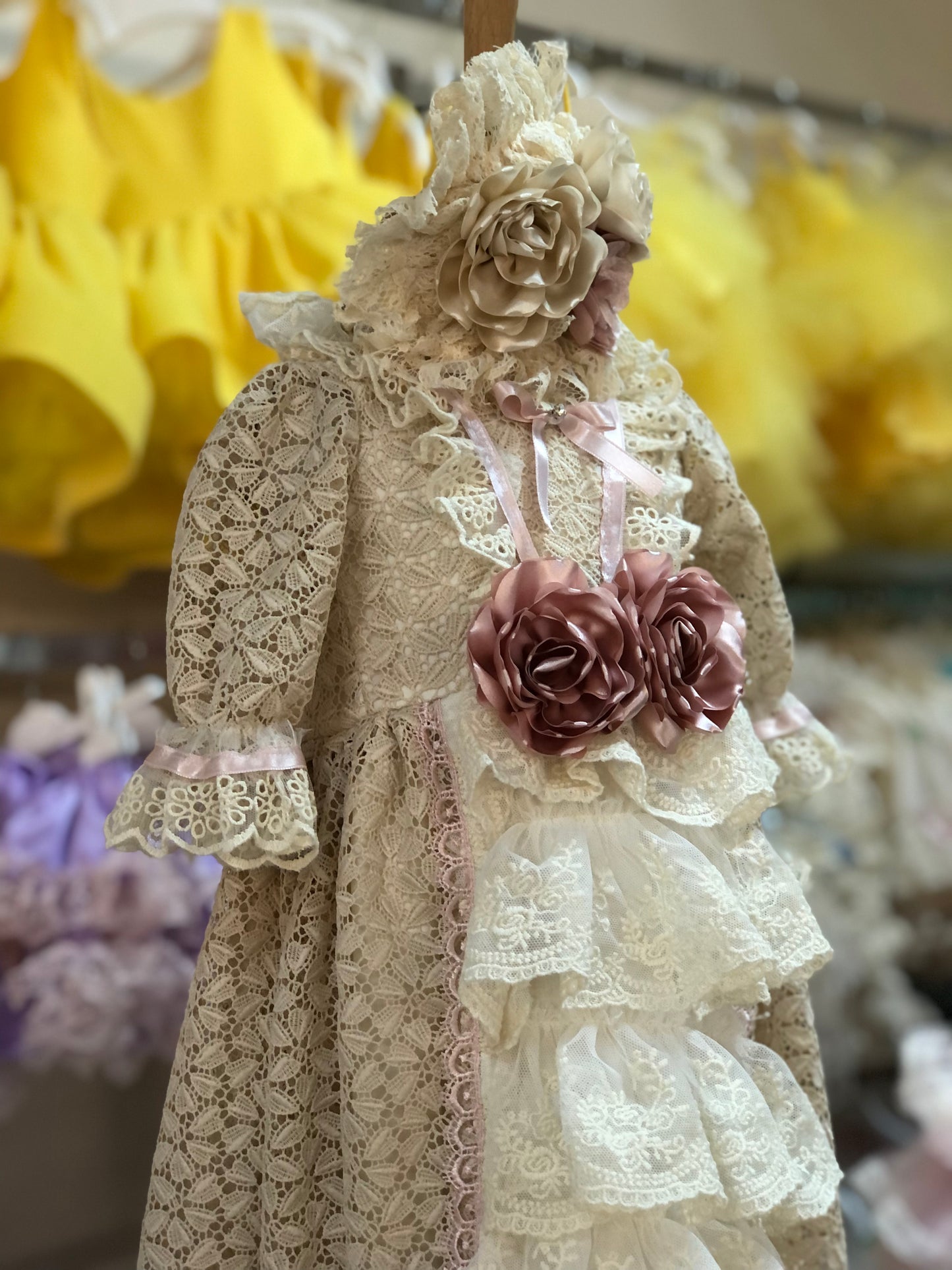 lace baby gown and bonnet se wholesale 4 pcs