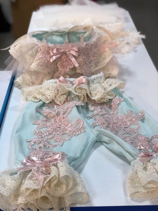 Mint blue two pieces outfit outfit