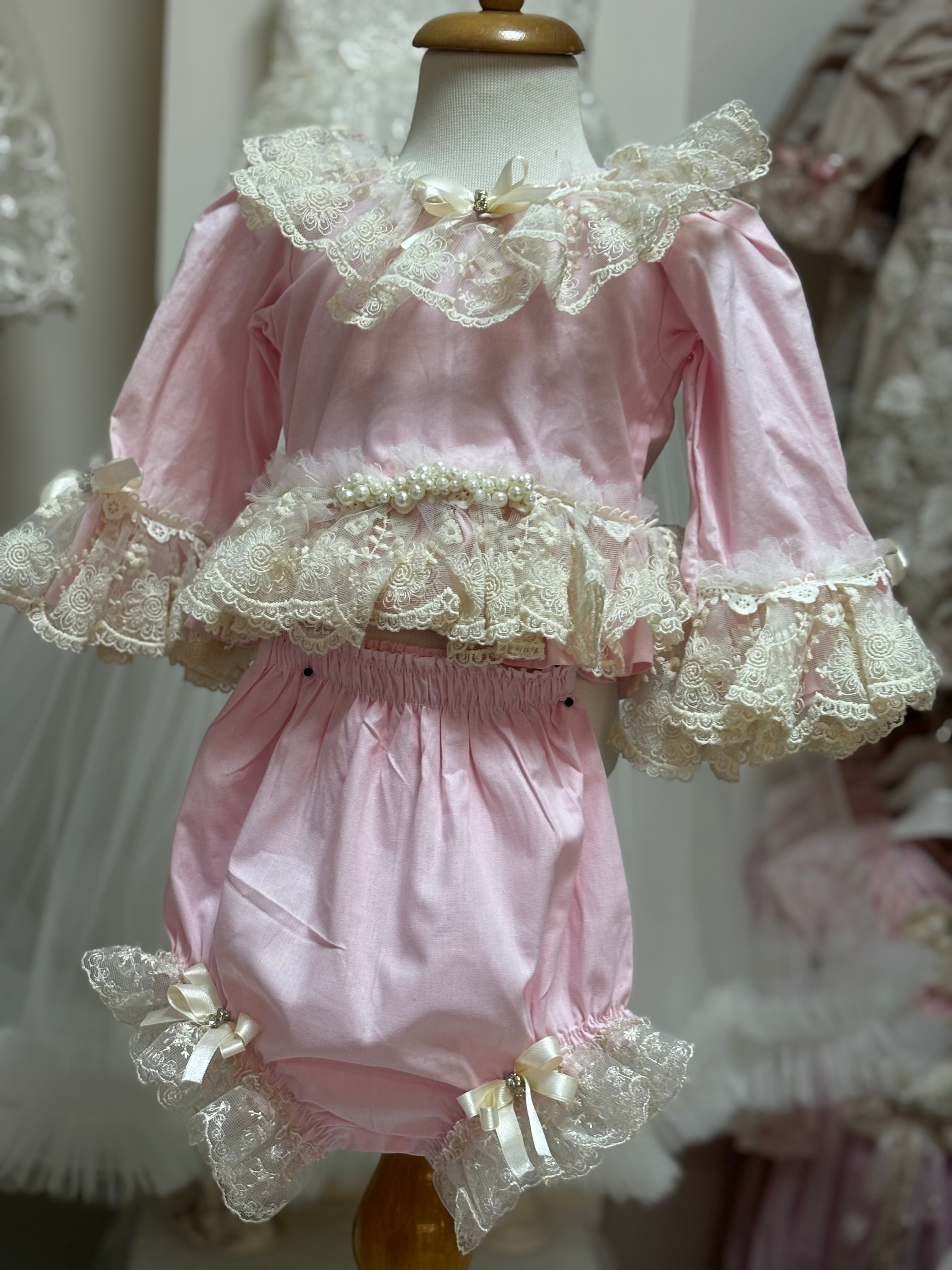 Pink girl two pieces outfıt