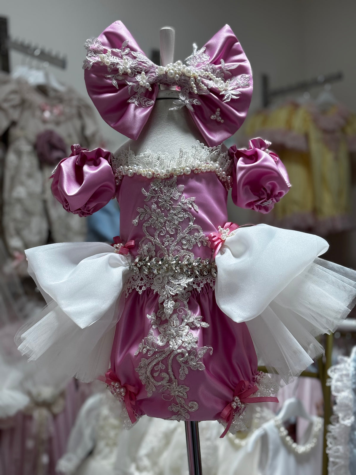 Pink satin fabric Disney two pieces outfıt and hair bow
