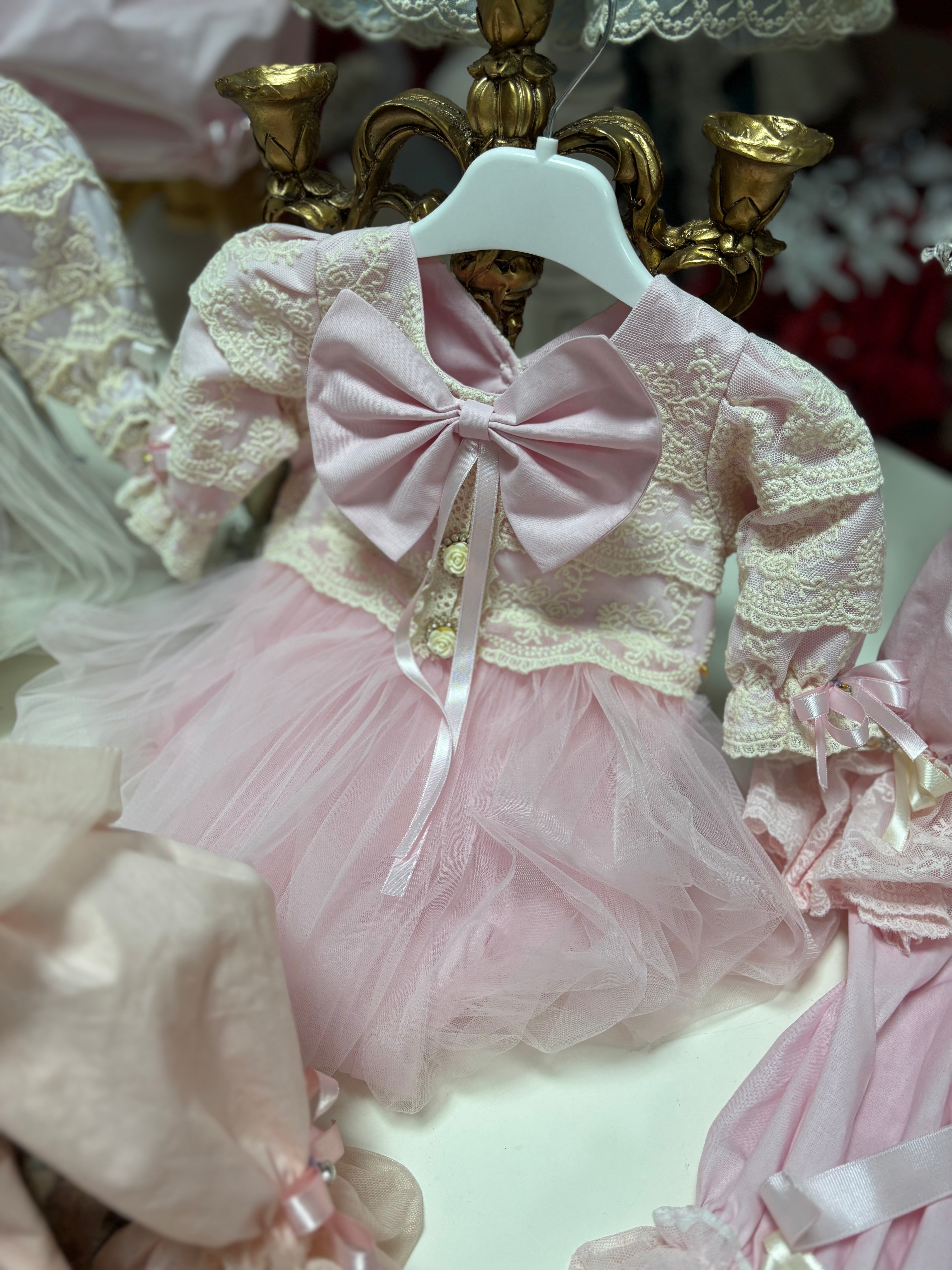 Pink Baby And Toddler Girl Coron Lace Fabric Romper And Bonnet