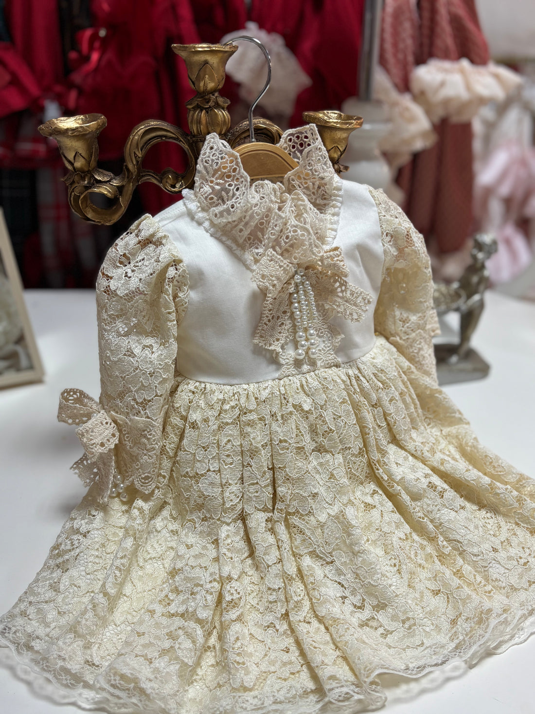 Lace Cream Dresses Vintage