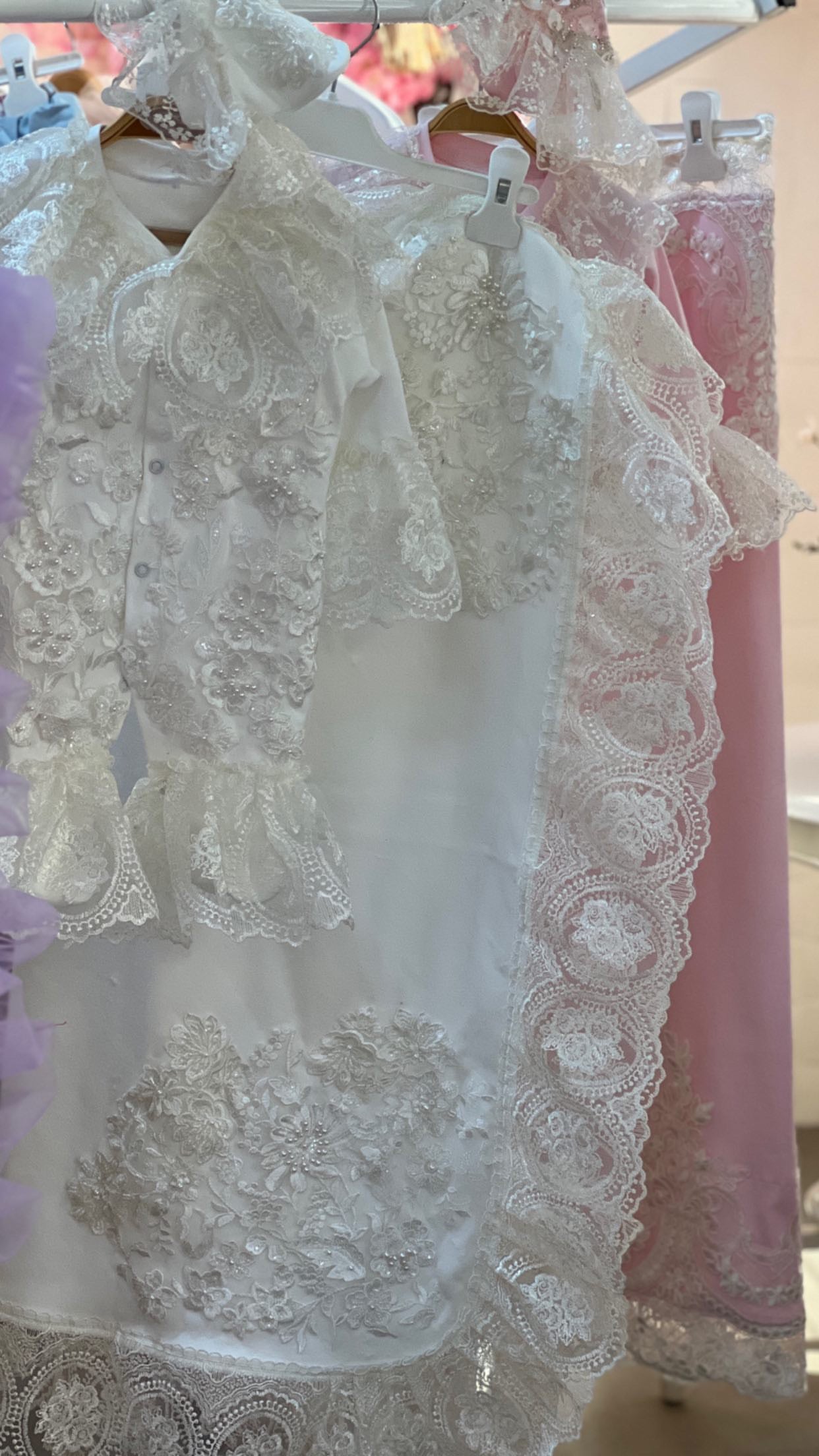 Cream France Lace Coton Newborn Baby aJumpsuit Hat And Blankent Set