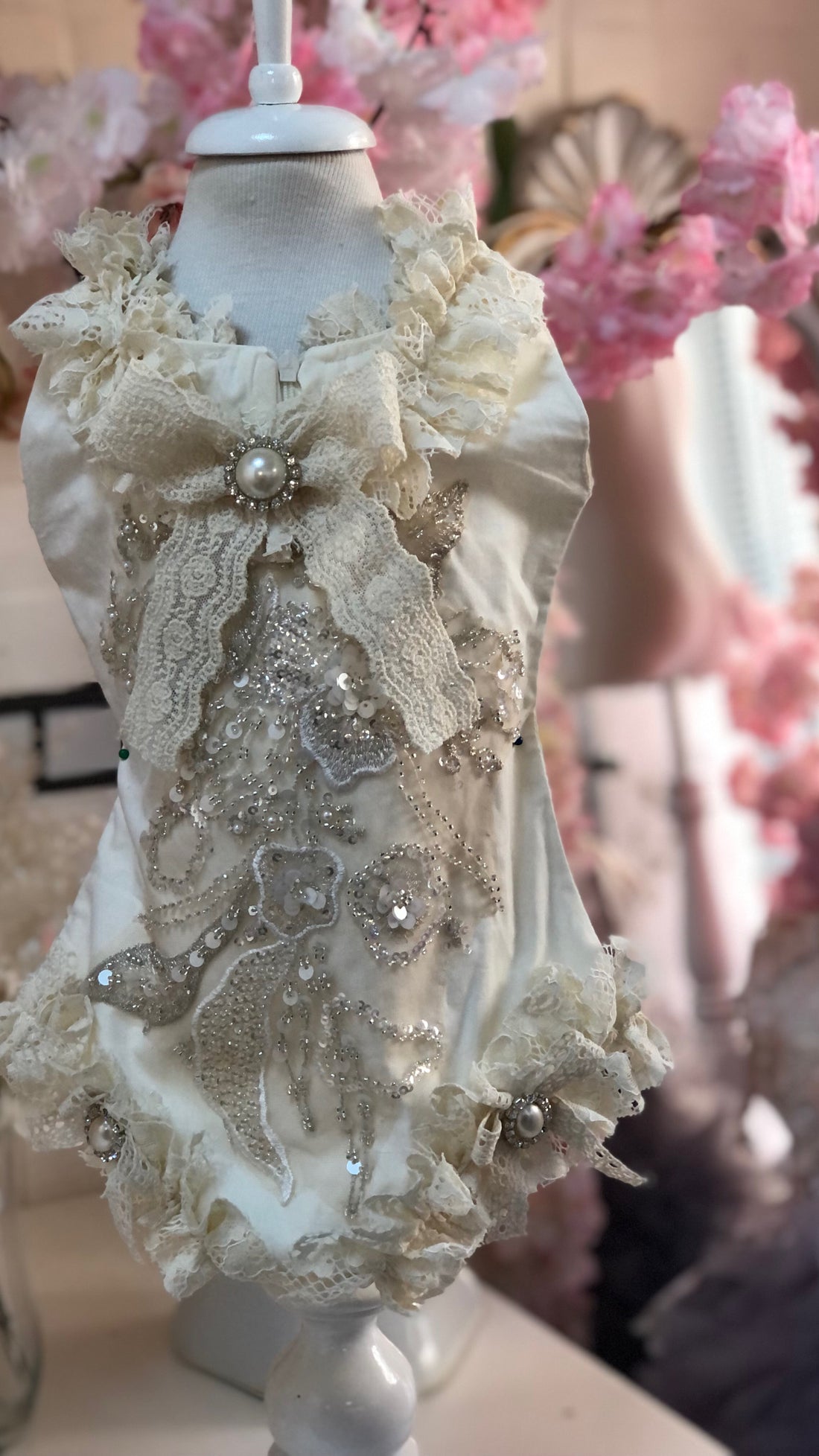 Cream Baby Girl Lace fabric Vintage romper and bonnet