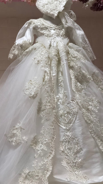 Cream  Baptism Silk Fabric France Lace Long Dresses Gown And Bonnet