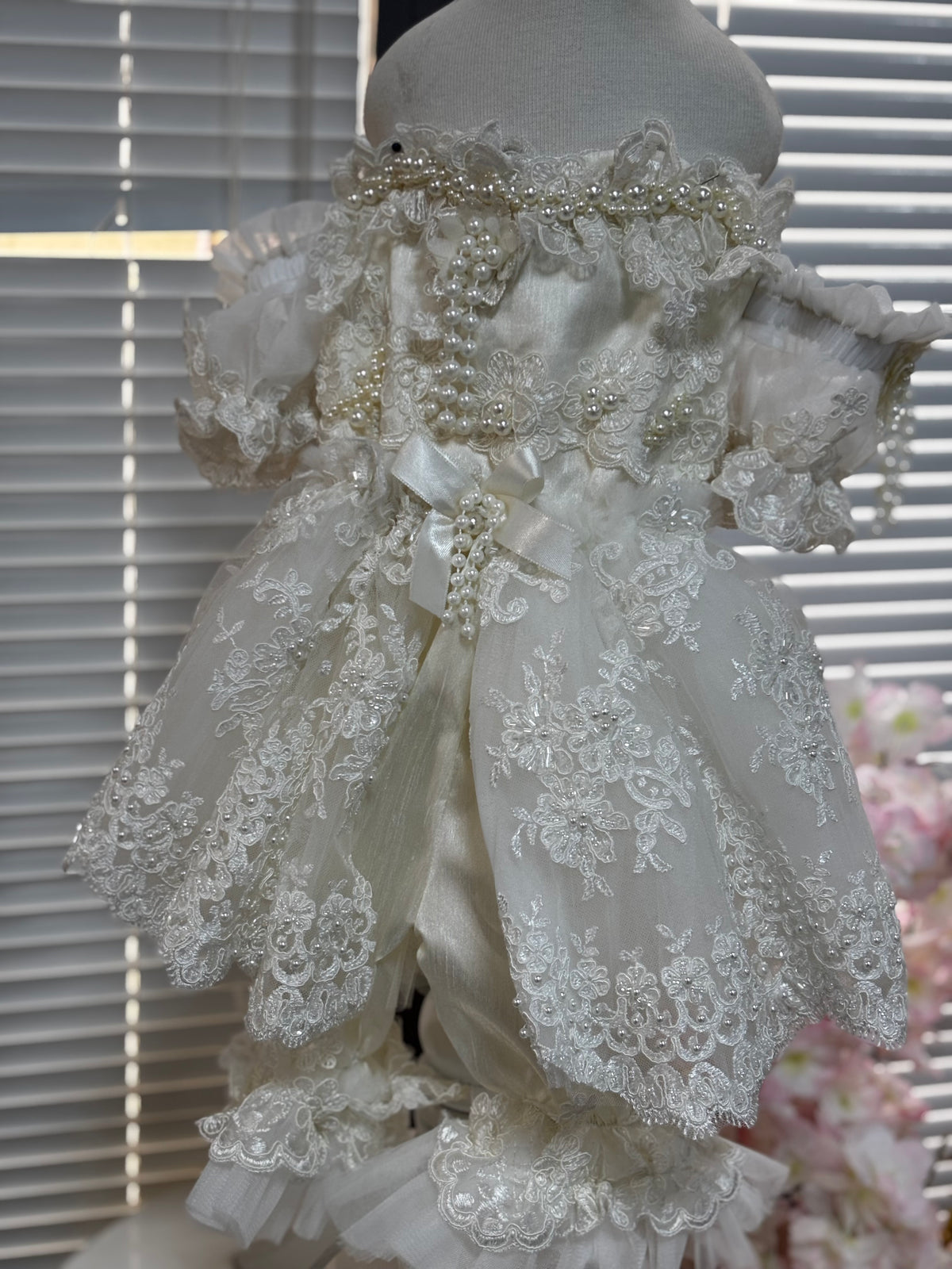 Cream silk baby jumpsuit and bonnet wholasale 6 pcs