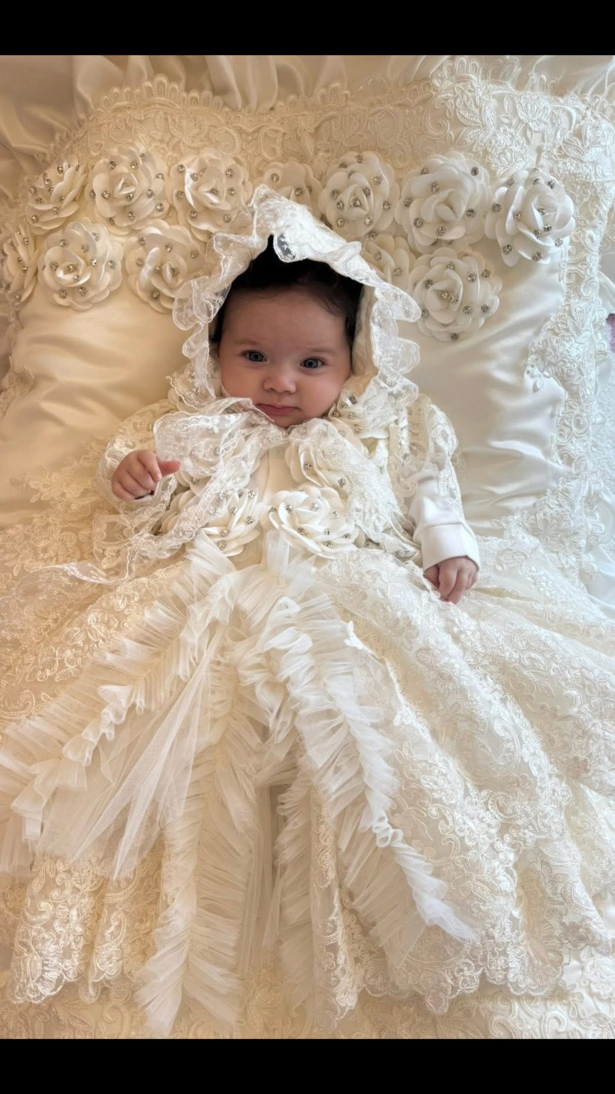 Cream flowers jumpsuit bonnet and blanket