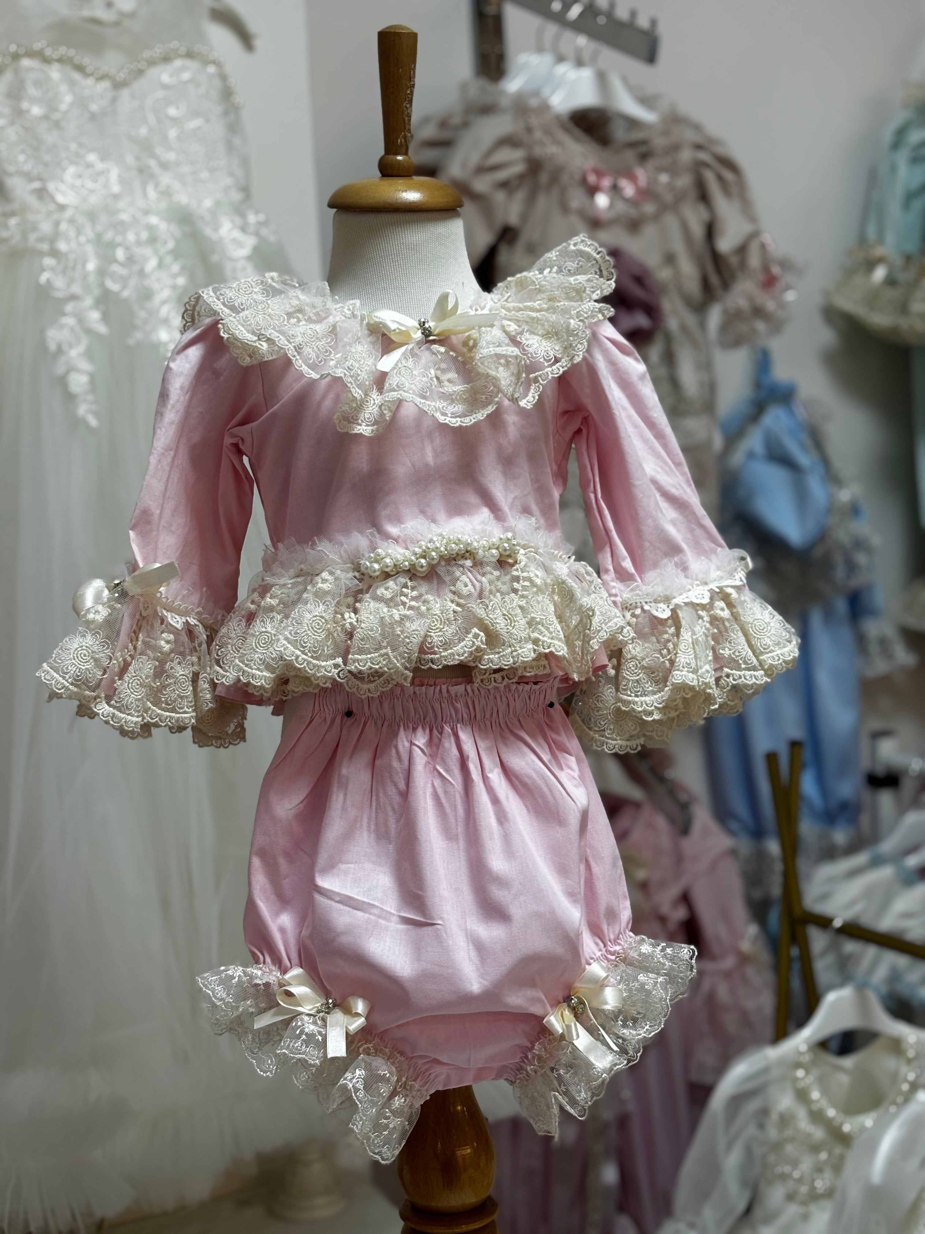 Pink girl two pieces outfıt