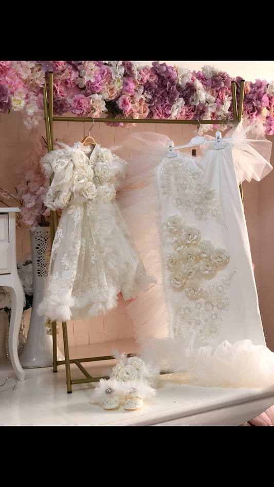 Cream satin France lace fabric gown blankent and bonnet ABD shoes