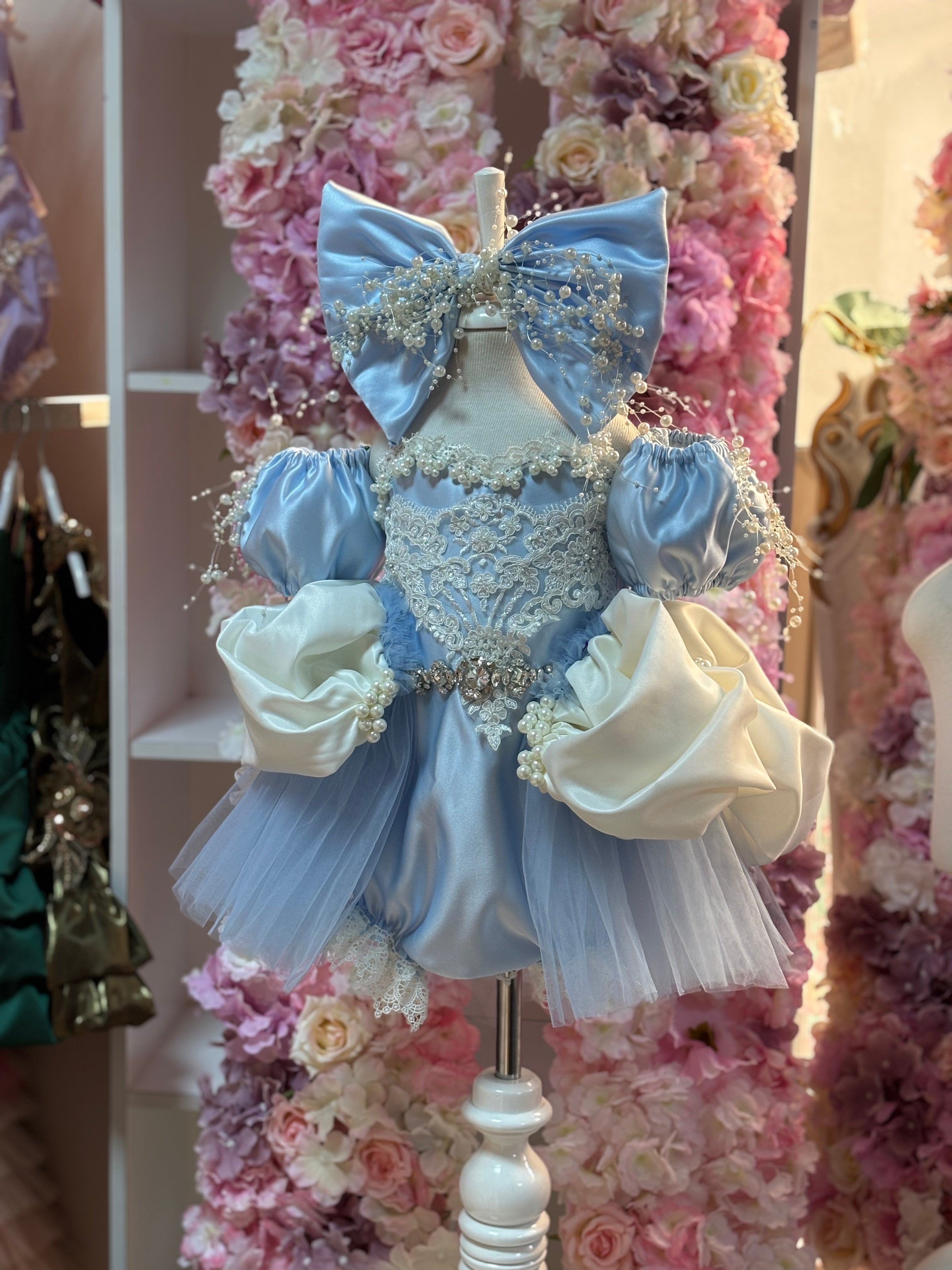 Blue Disney outfit and hair bow