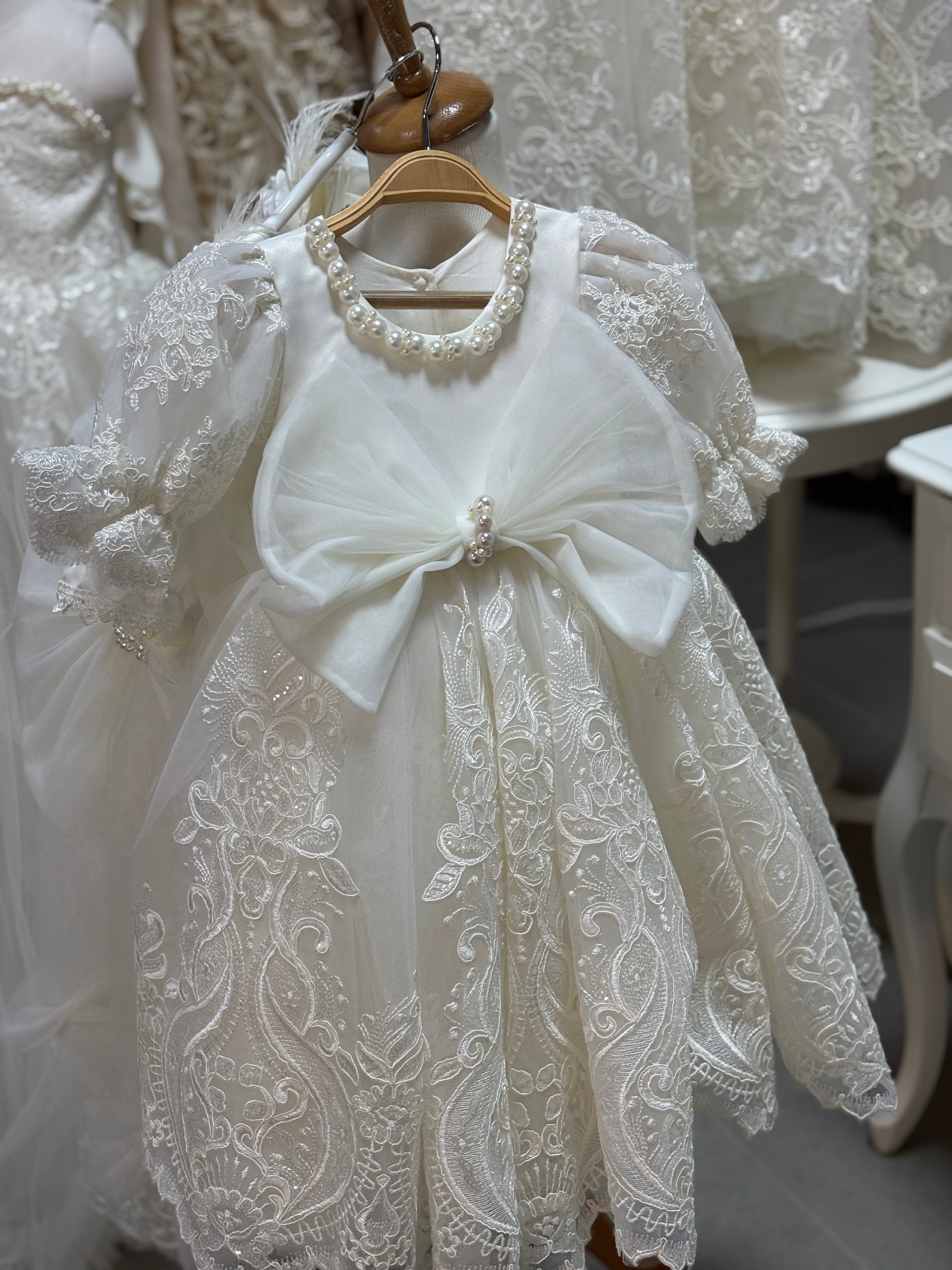Cream lace girl dress