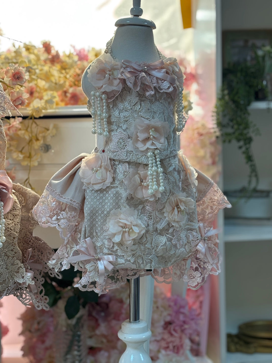 Baby Girl Vintage Pearl details Romper