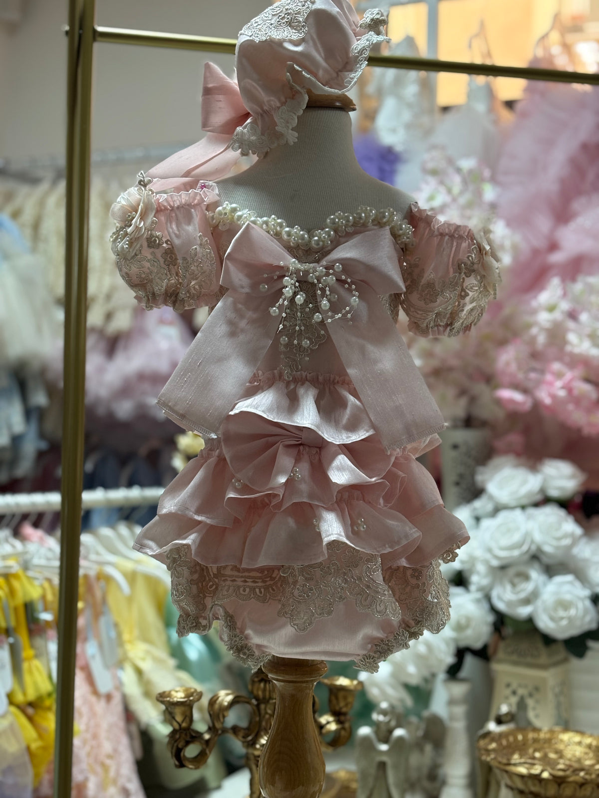 Pink silk fabric girl and baby two pieces outfıt and bonnet