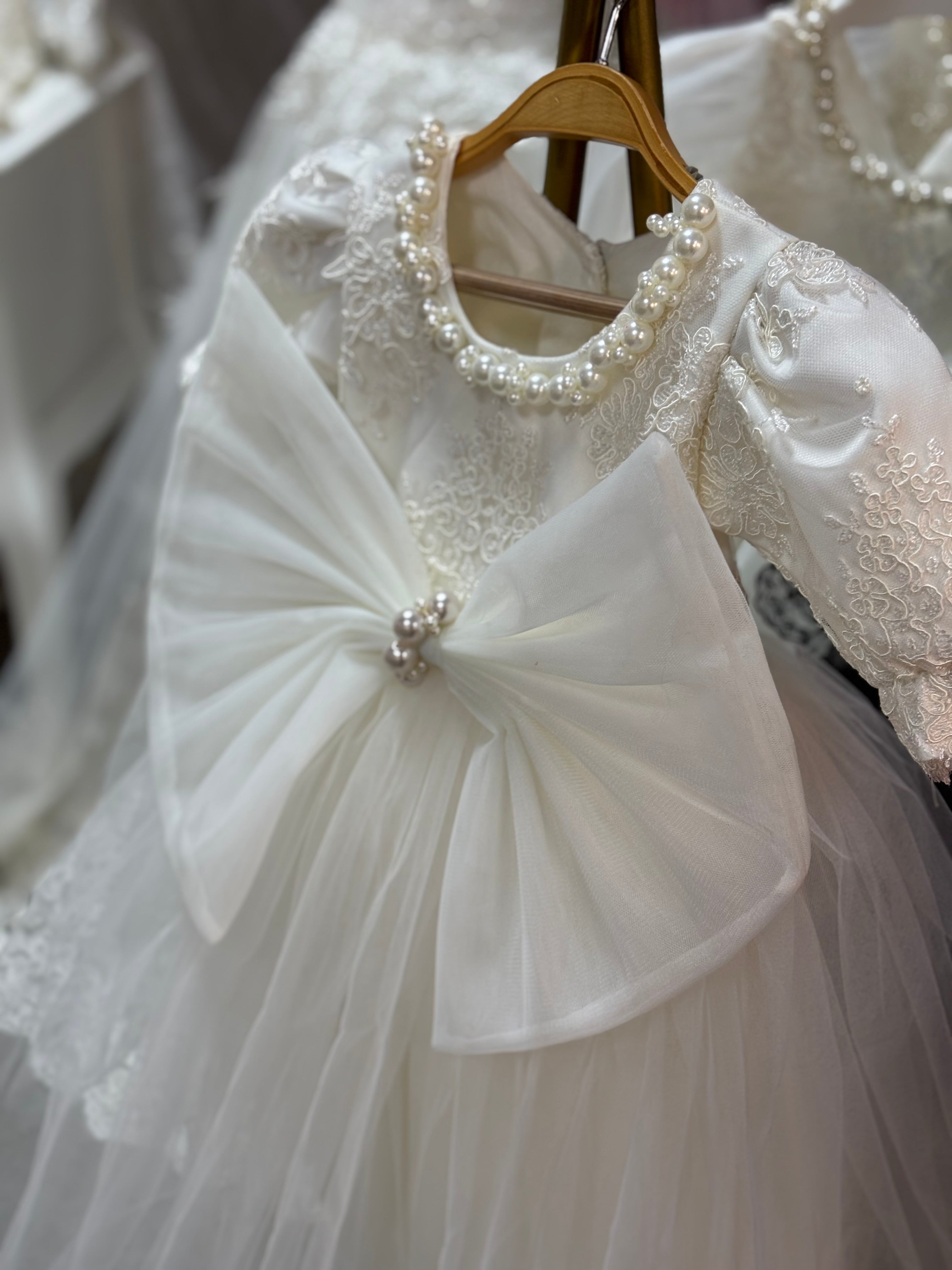 Cream lace girl dress