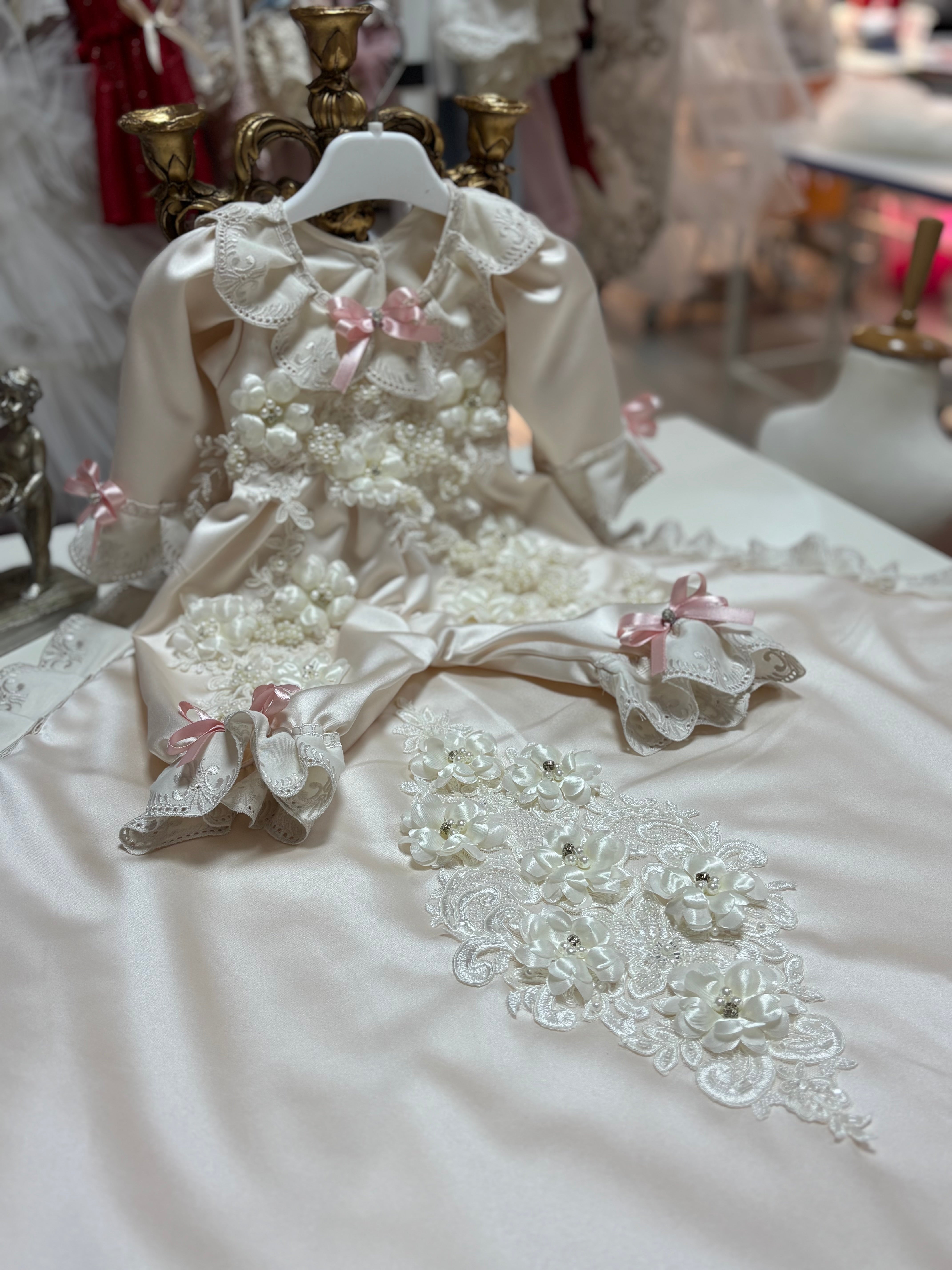 Baby Satin Fabric Jumpsuit And Blankent