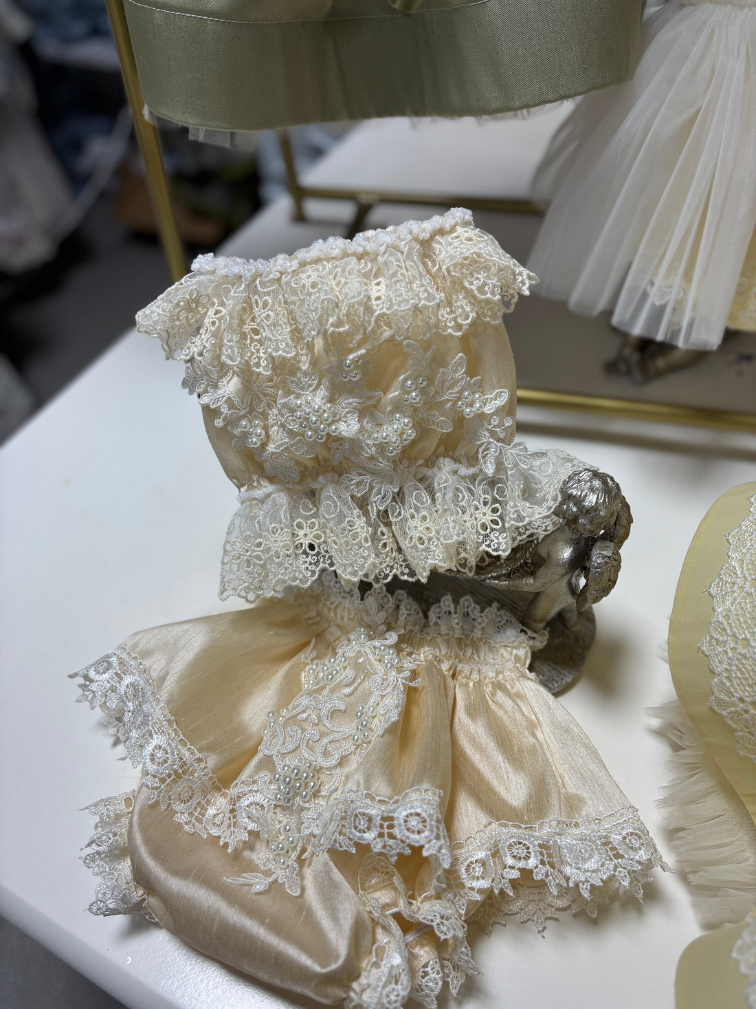 Yellow Silk Fabric Shoert And Straplez Blouse