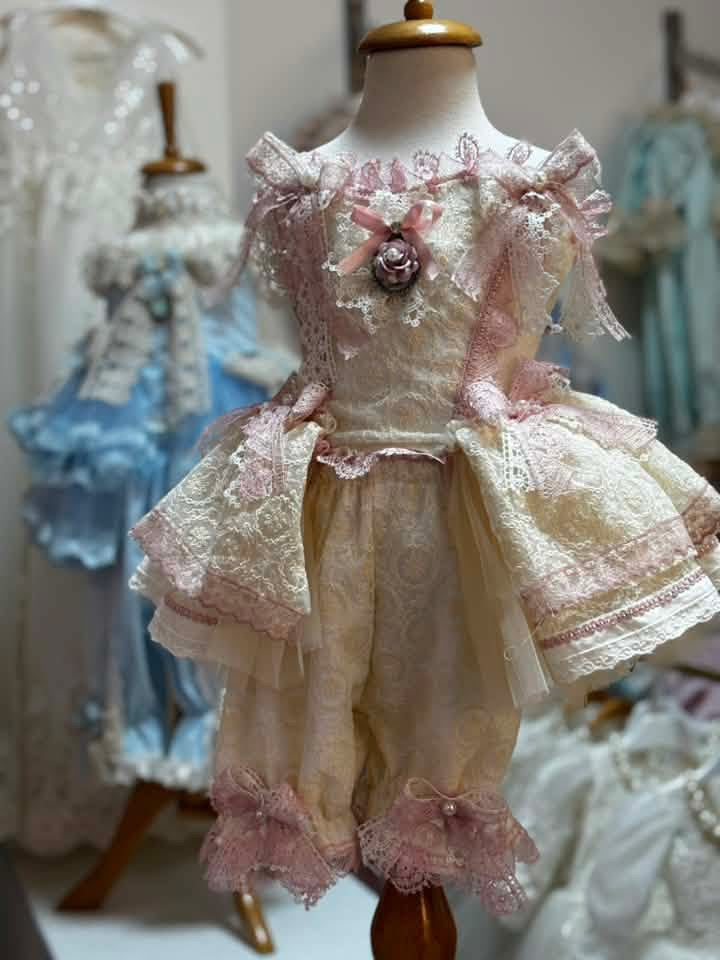 Lace coton fabric outfit