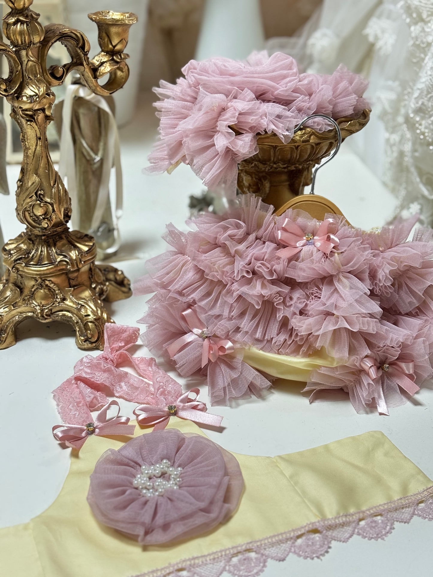Yellow and pink two pieces outfit and hair band