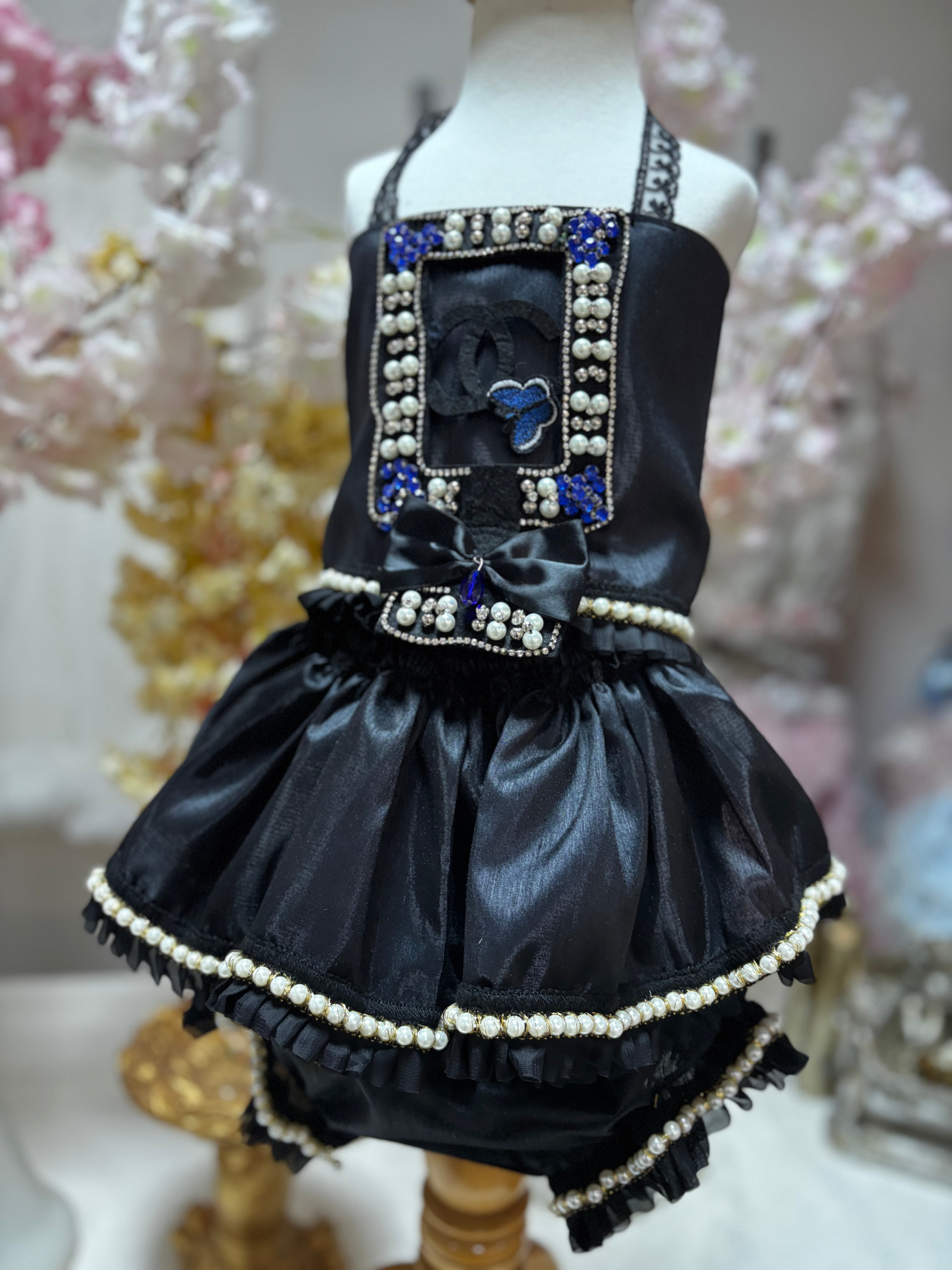 black silk girl two pcs outfit