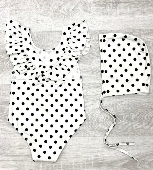 Girl swimsuit and bonnet code 2507