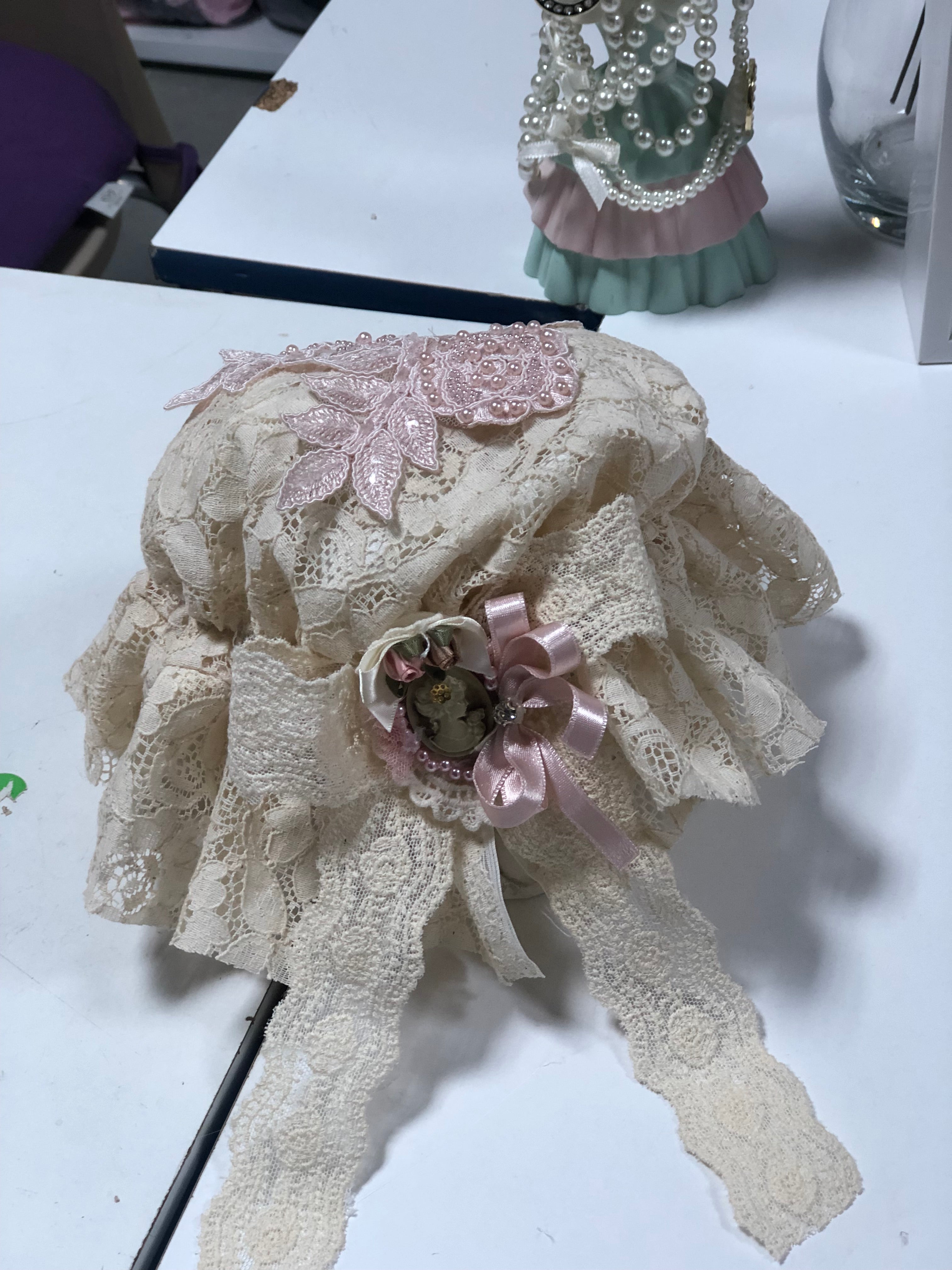 Lace fabric baby and girl romper and bonnet