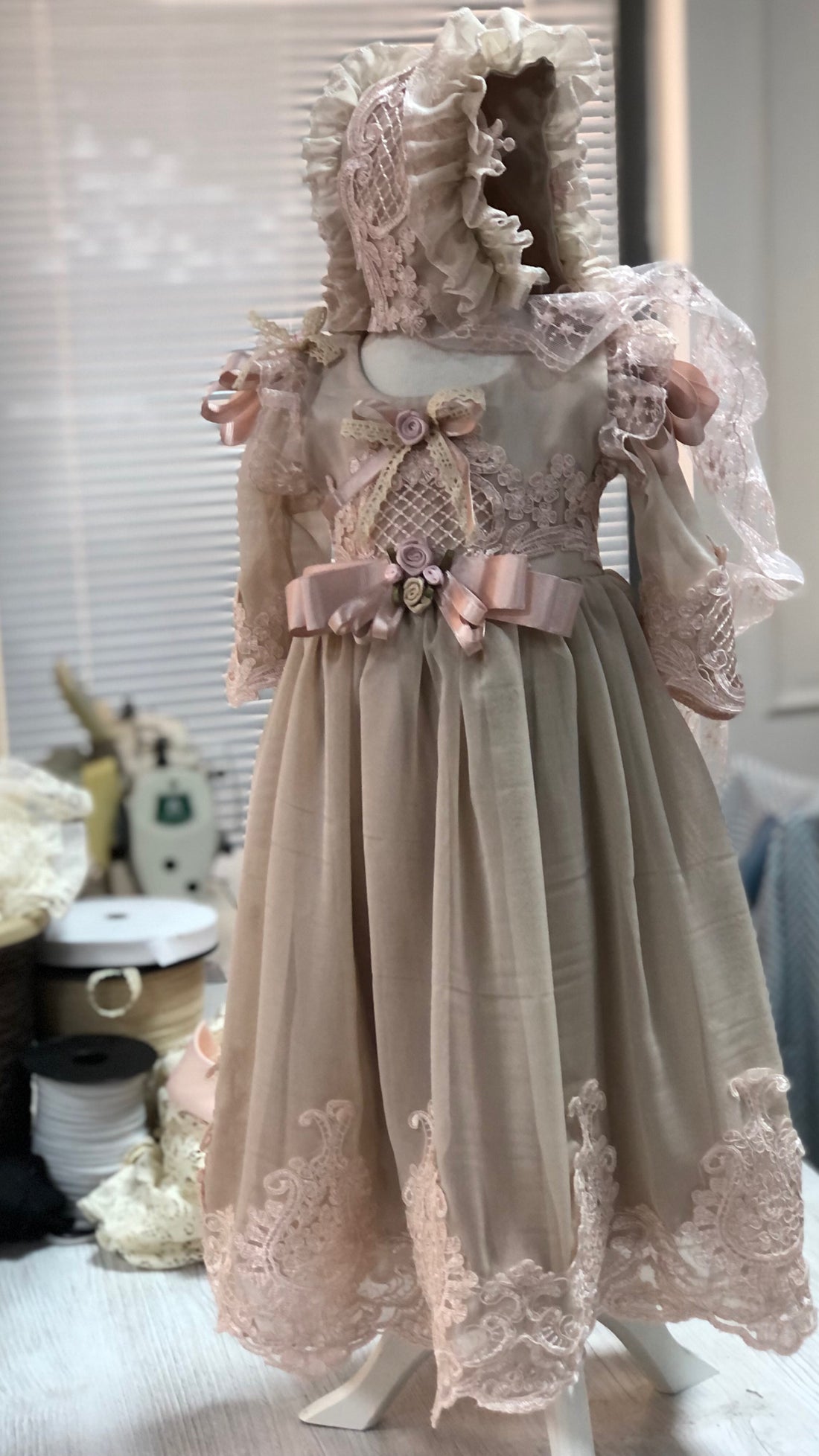 Baby and girl toddler vintage long dress and bonnet