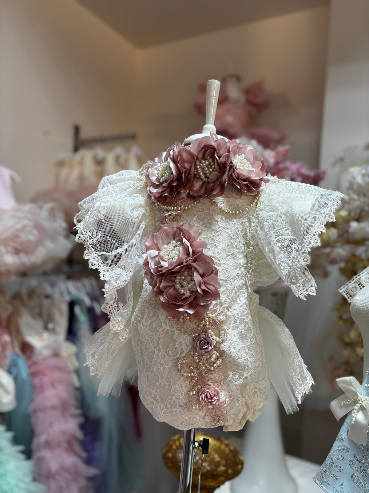 Cream pearl flowers romper and hairband 1 each series 7pcs