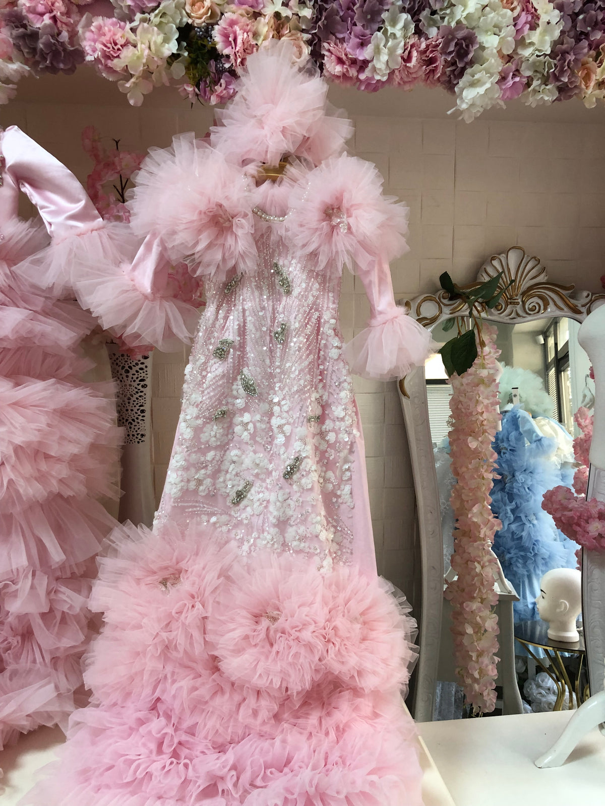 Pink coton fabric long baby gown and bonnet
