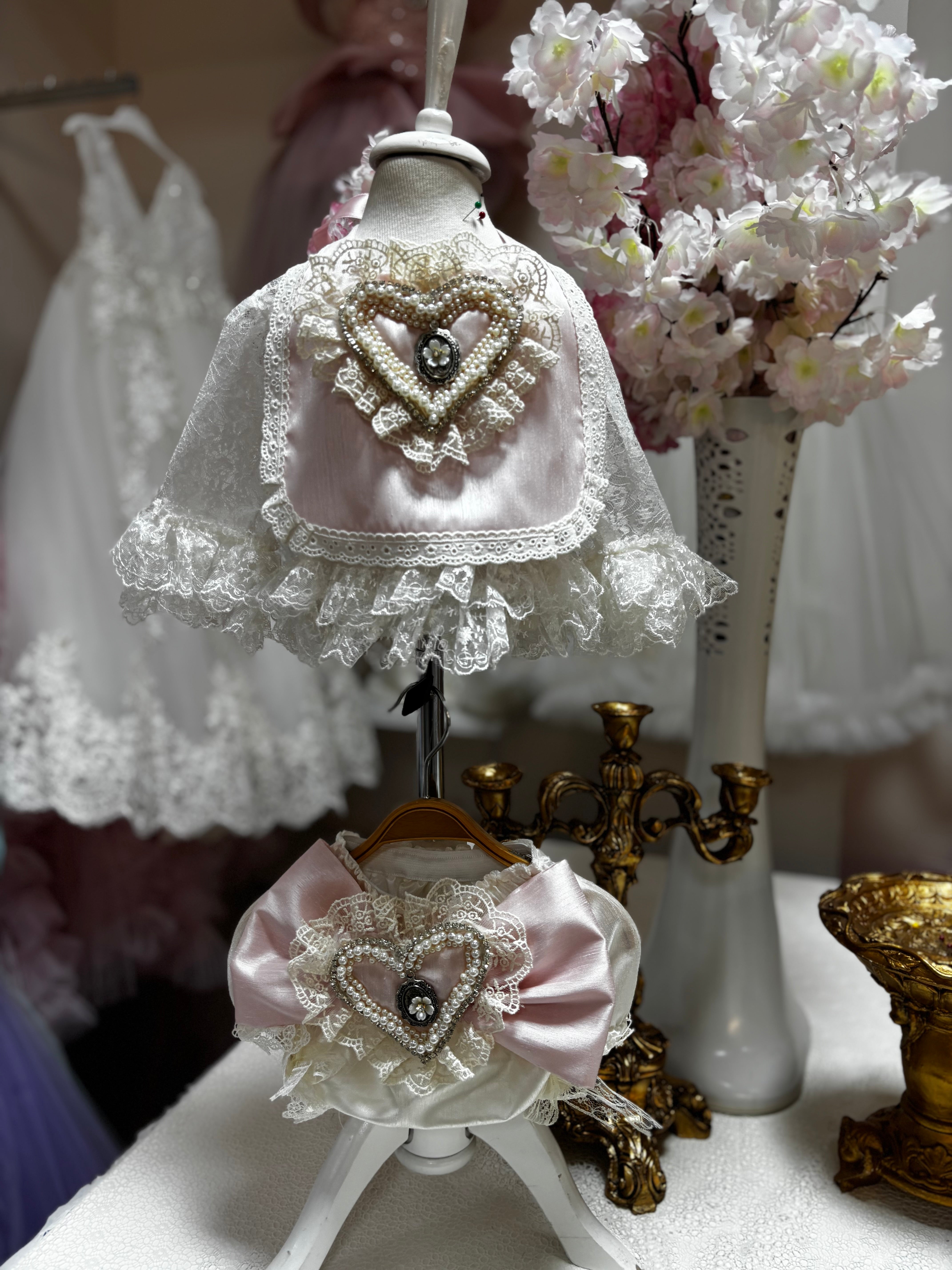 lace and silk fabric baby two piecs outfıt