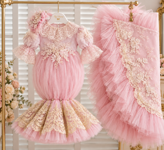 Pink baby gown hairband and blankent