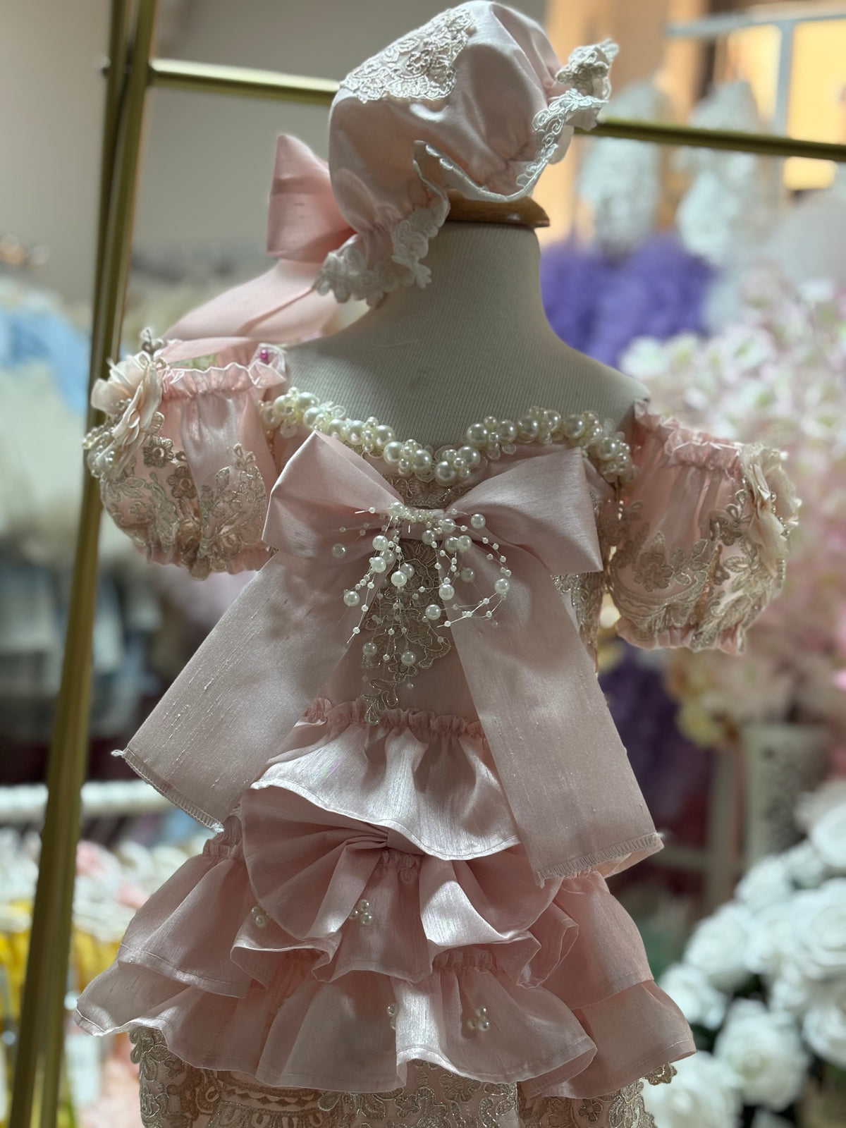 Pink silk fabric girl and baby two pieces outfıt and bonnet