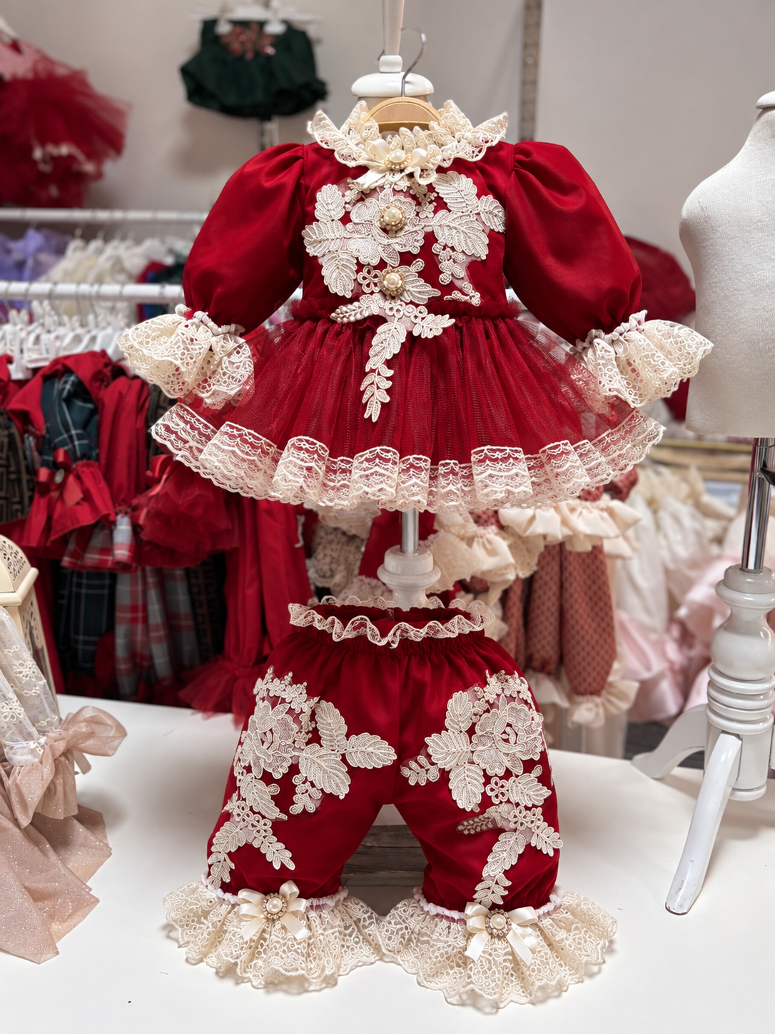 Red coton fabric two pieces outfit