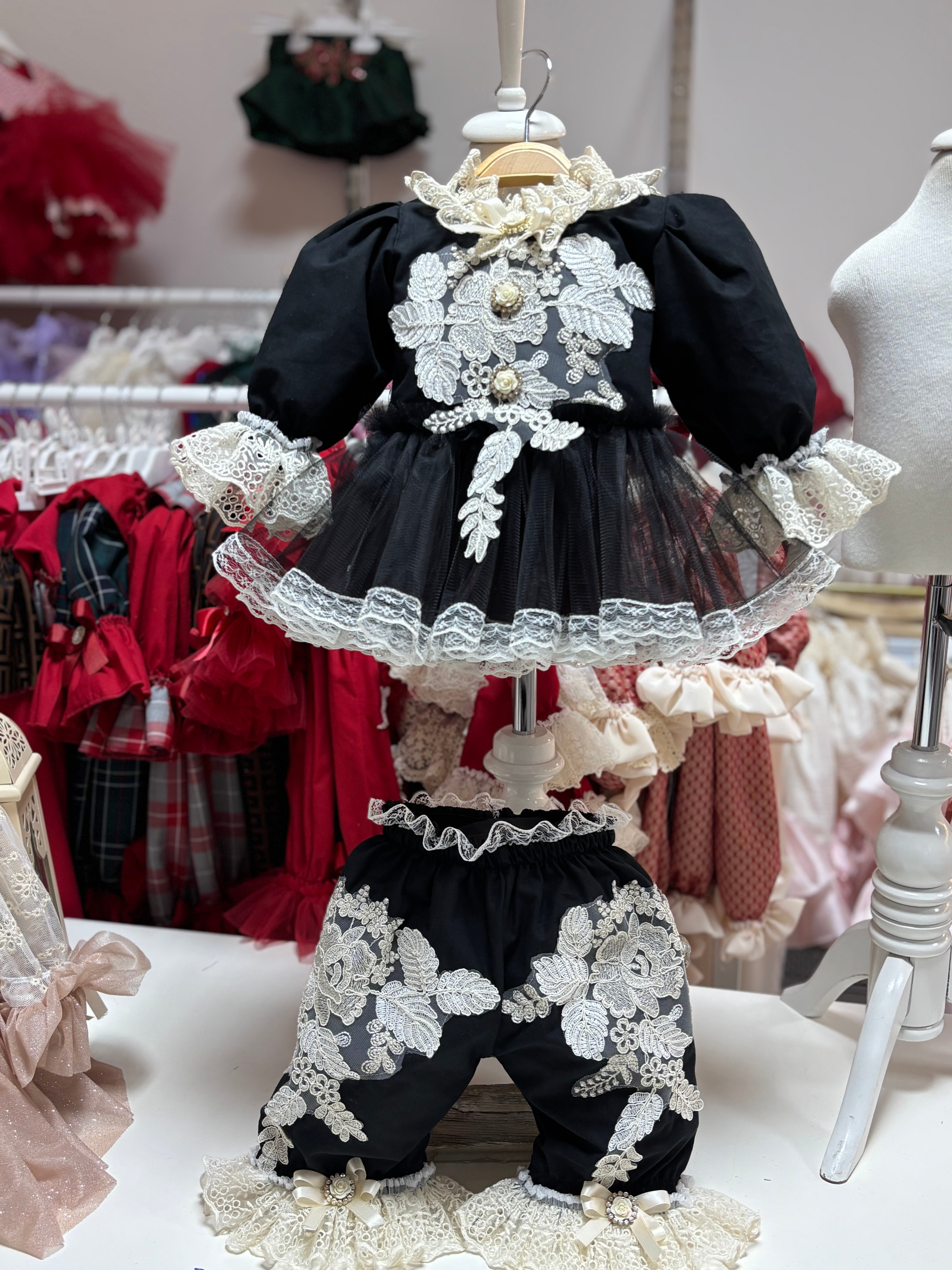 Black Coton fabric Blouse And Pants