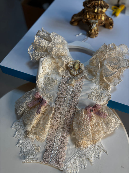 Cream coton lace fabric romper wholesale 6 pcs