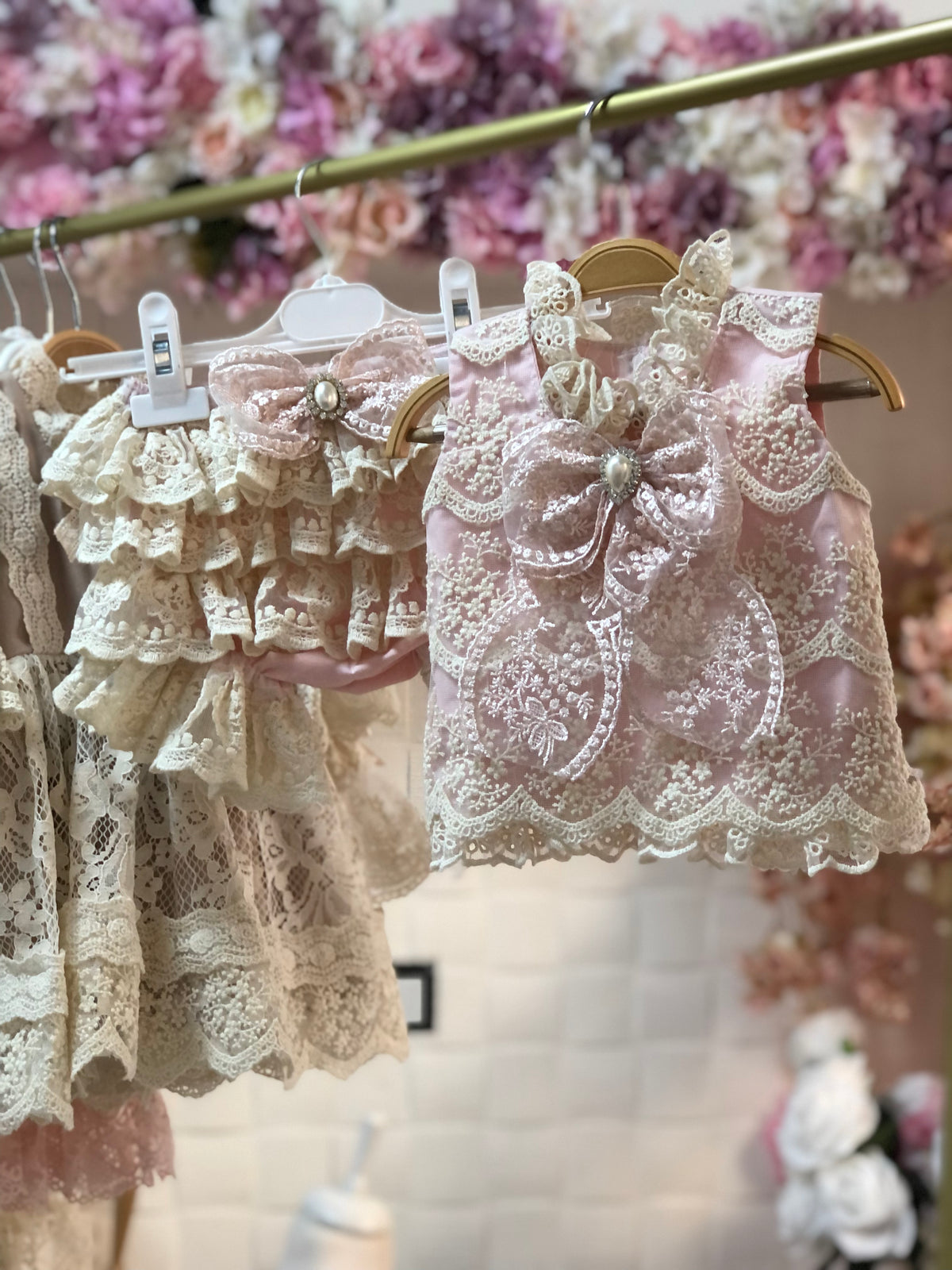 Lace fabric baby and girl two pieces outfıt