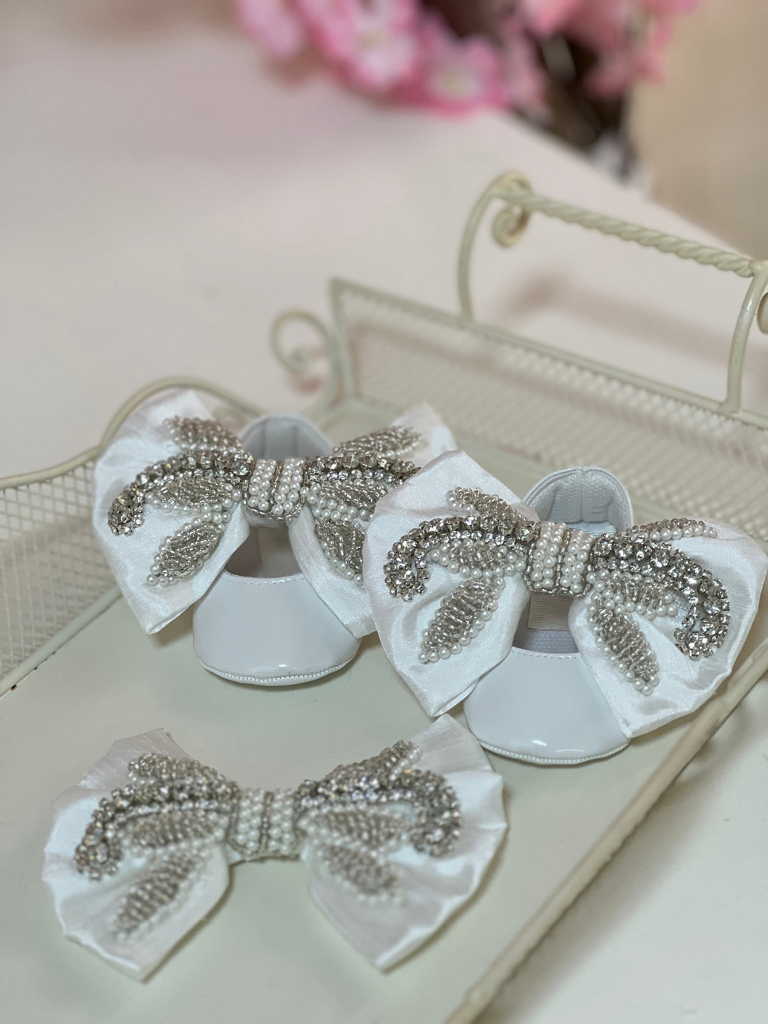White White Bow rhine stone shoes and hairbow 5 ınc