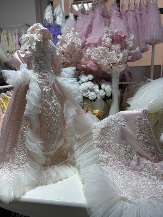 Pink silk fabric Baby gown bonnet and Blankent set wholesale 4 pcs