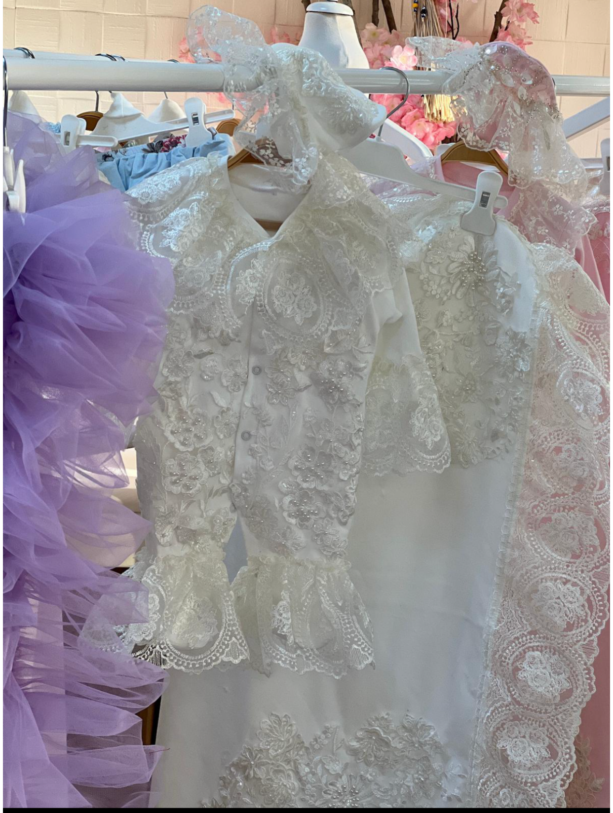 Cream France Lace Coton Newborn Baby aJumpsuit Hat And Blankent Set