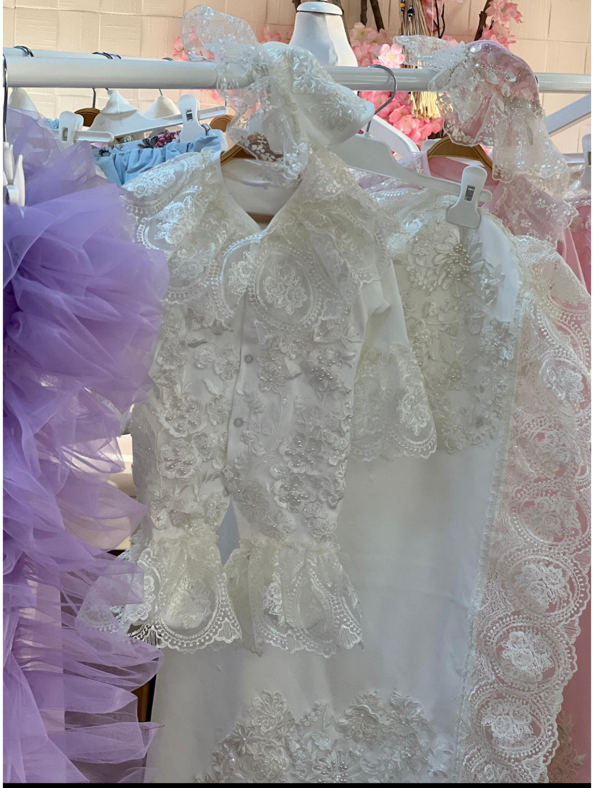 Cream France Lace Coton Newborn Baby aJumpsuit Hat And Blankent Set