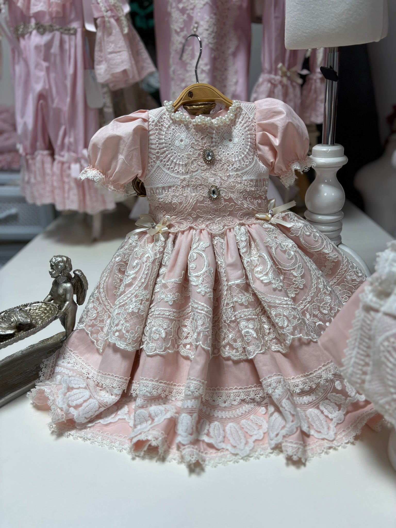 Pink Lace Coton Fabric Dresses And Bonnet