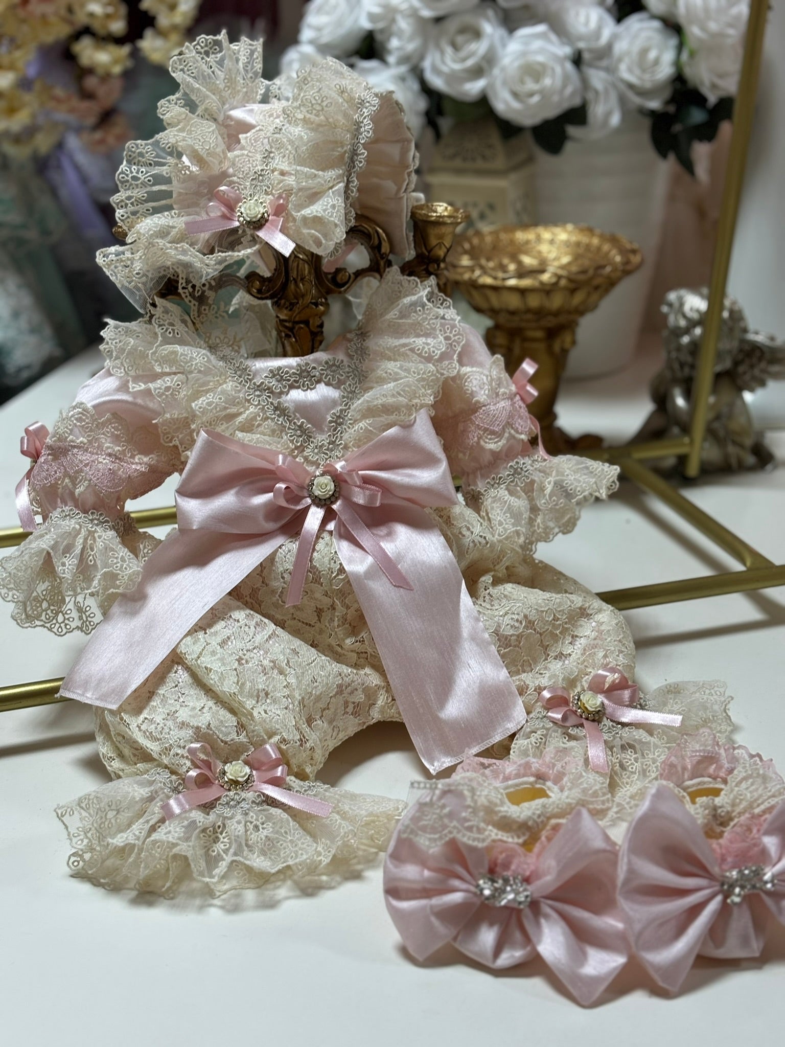 Baby Lace Fabric Vintage Jumpsuit Bonnet And Shoes set