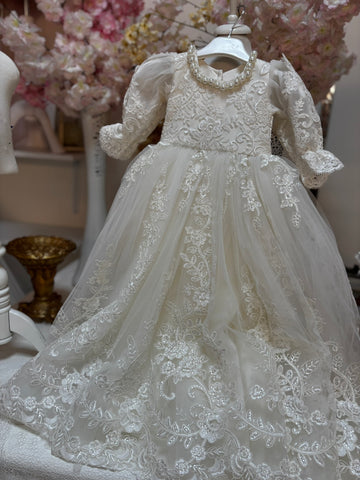 cream baby long gown 3m