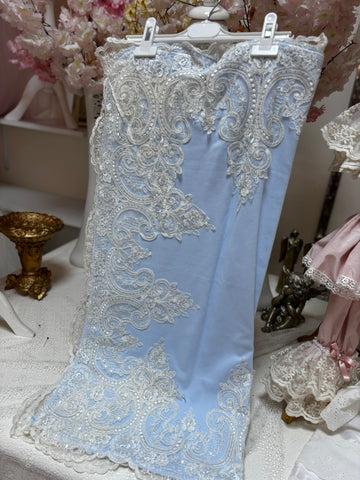 blue france lace blankent