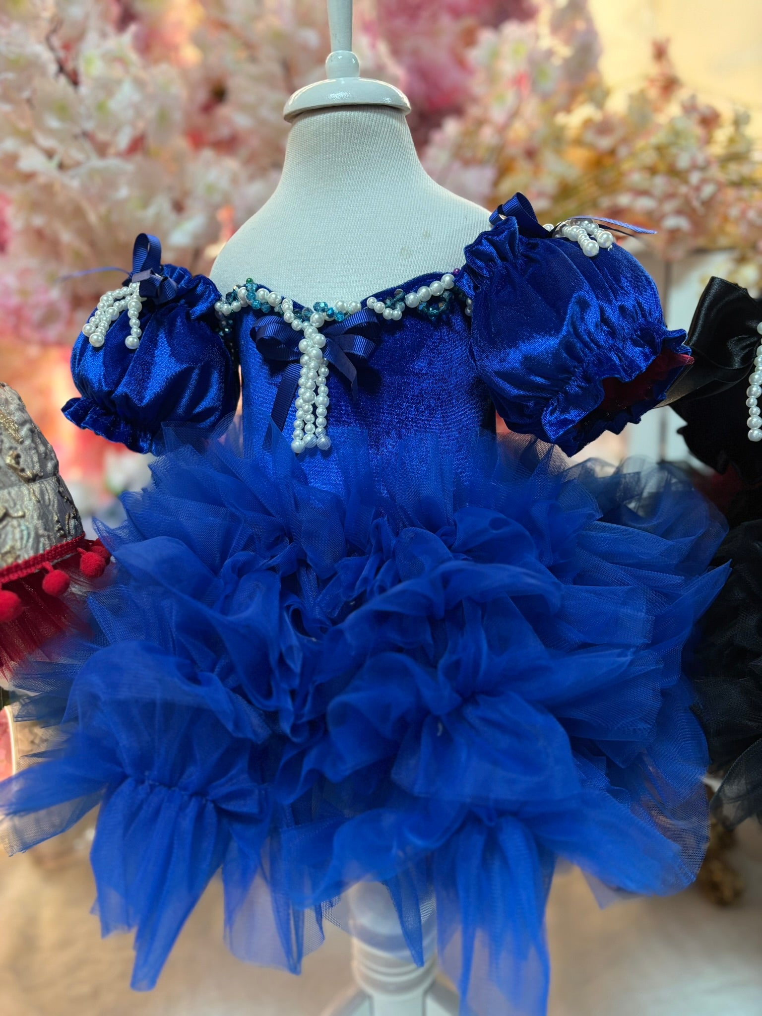 Navy Blue Velvet Puffy Short Dresses