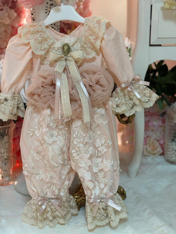 Ligt Pink France Lace Coton Baby Jumpsuit And Bonnet
