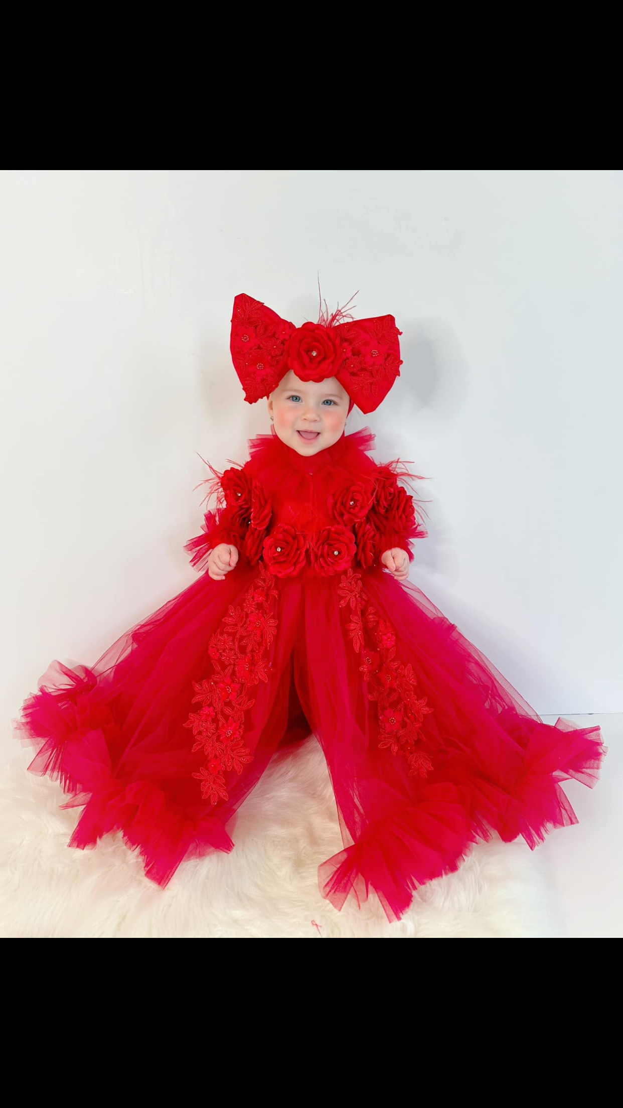red holiday puffy dress