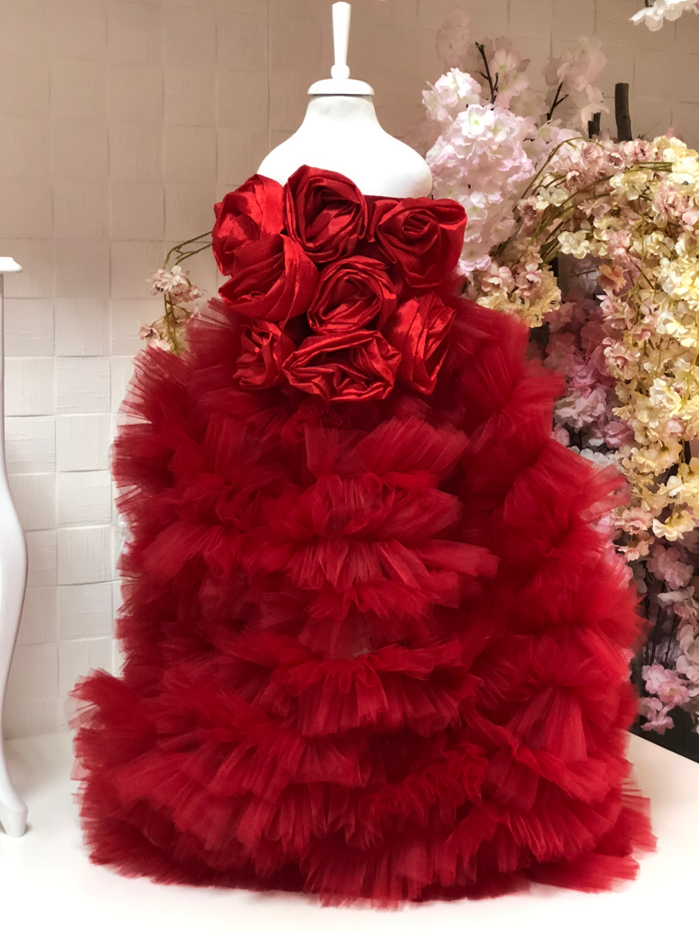 Red Long Tulle Flower Amazing Holiday Dresses